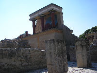 Knossos north entrance rebuilt